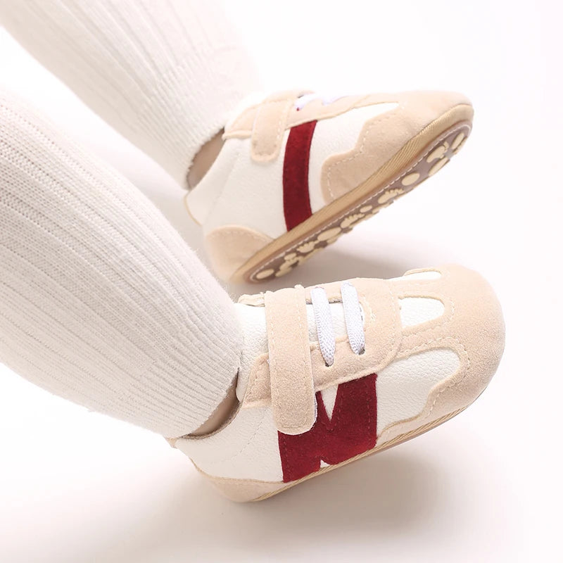0-18 Months Newborn Baby Classic Sneakers Letters Splicing Baby Casual Shoe Anti-slip Hundred Walking Baby Boys Girls Baby Shoes
