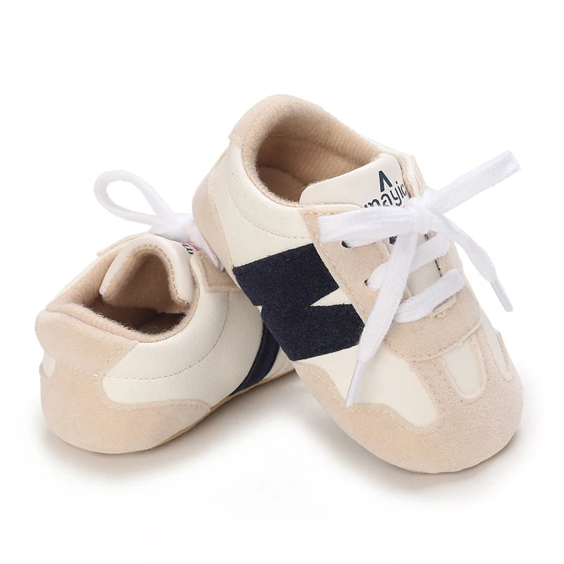 0-18 Months Newborn Baby Classic Sneakers Letters Splicing Baby Casual Shoe Anti-slip Hundred Walking Baby Boys Girls Baby Shoes