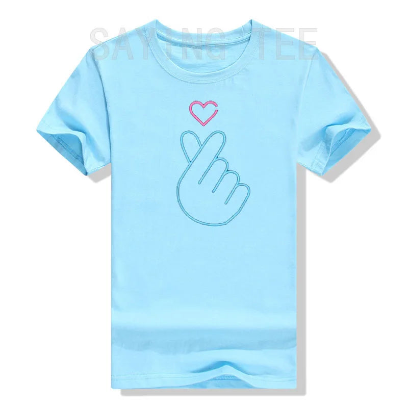 Camisa K-Pop, camiseta de regalo de música Pop coreana con corazón de mano y latido del corazón, camiseta gráfica KPop para fanáticos de la moda, camisetas de manga corta