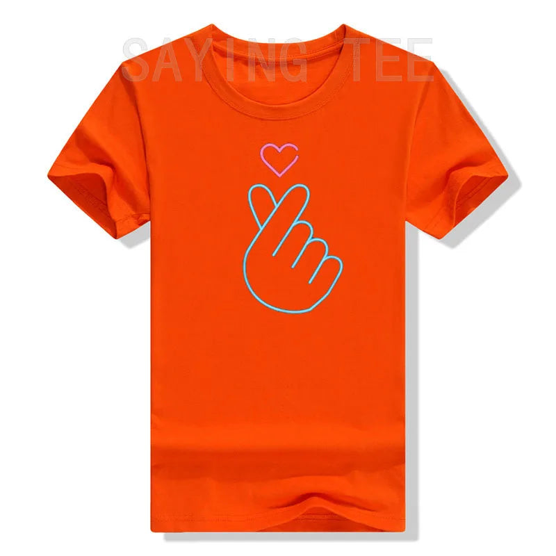 Camisa K-Pop, camiseta de regalo de música Pop coreana con corazón de mano y latido del corazón, camiseta gráfica KPop para fanáticos de la moda, camisetas de manga corta